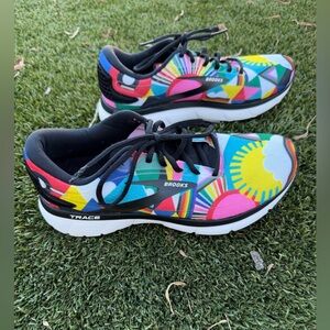Brooks Trace Shoes Womens Size 9 Multicolor Lisa Congdon Running Sneakers